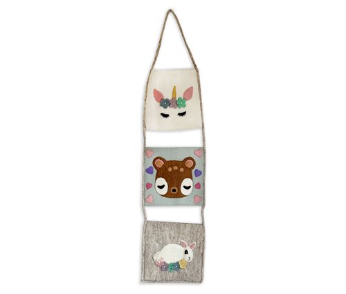 Wall decoration with Animals